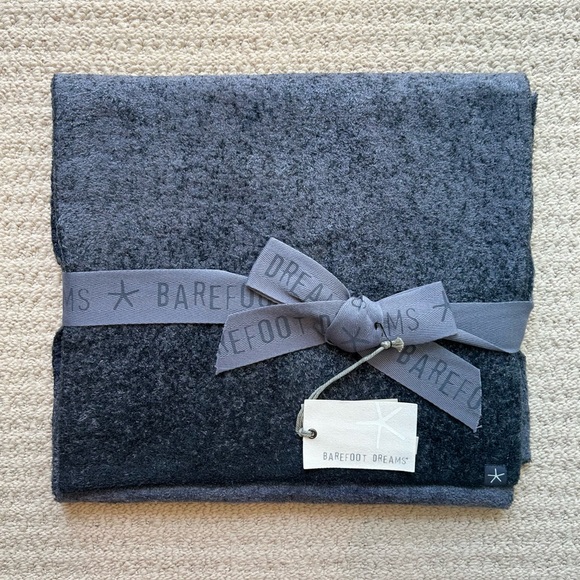 Barefoot Dreams Deep Sea Blue-Indigo CozyChic Lite Confetti Scarf - Picture 1 of 6